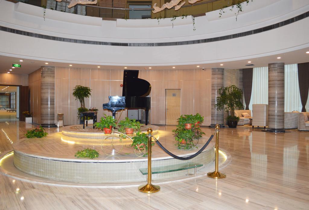 Noble Center Hotel Shanghai Exterior photo